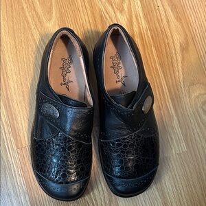 Stylish Black Dress Shoes for Women